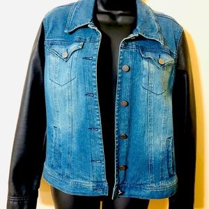COPY - Women’s denim jacket with leather sleeves